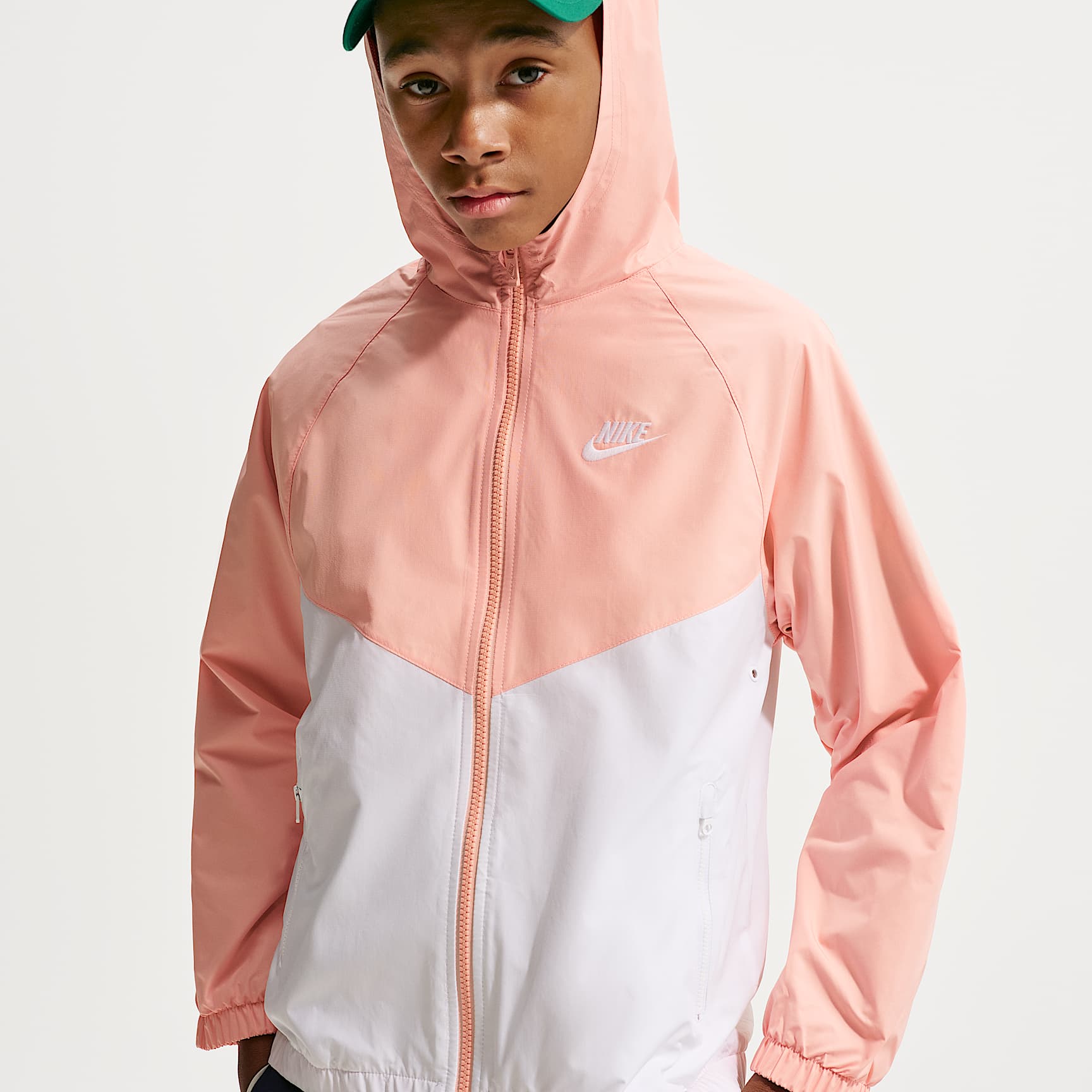Nike Sportswear Windrunner Older Kids' Hooded Repel Jacket. Nike ID